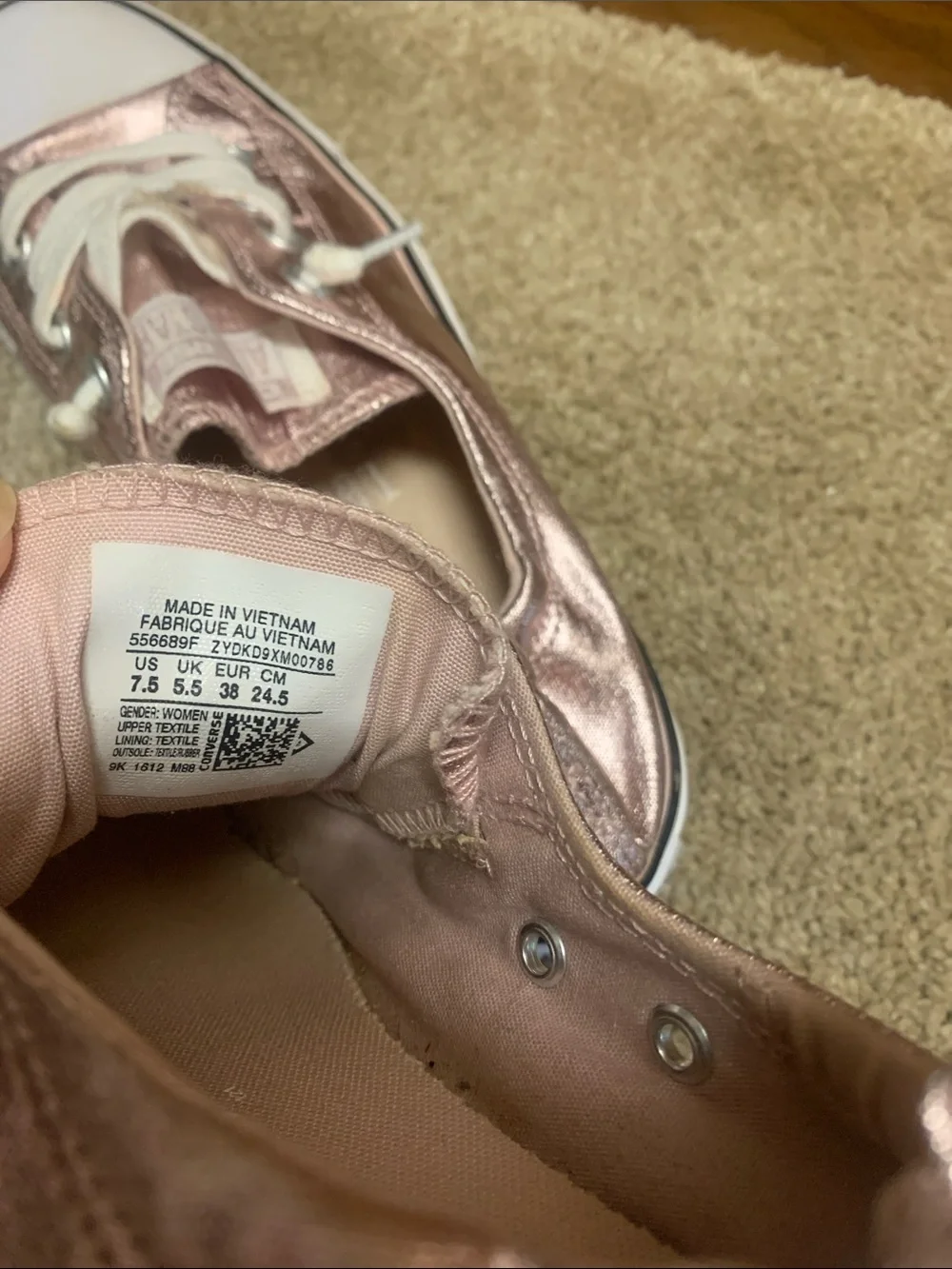Converse slip low